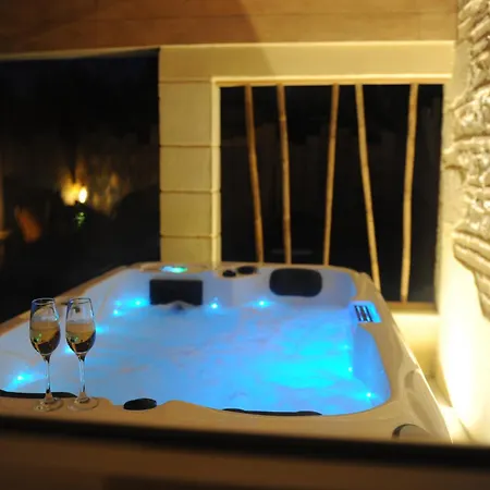 L'alcove D'alienor Marmande