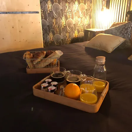 L'alcove D'alienor Penzion 3*