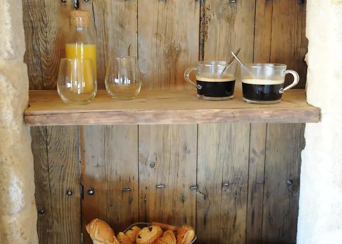 بيت ضيافة L'alcove D'alienor