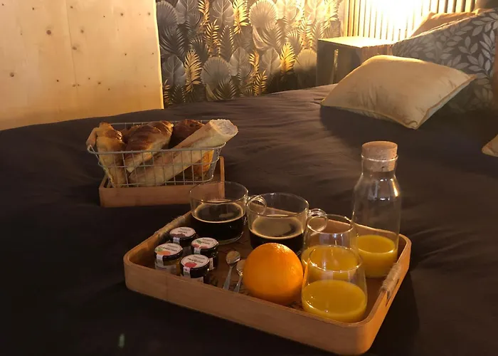 L'alcove D'alienor بيت ضيافة 3*